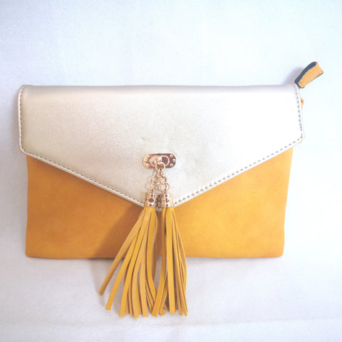 BOLSO SOBRE MOSTAZA